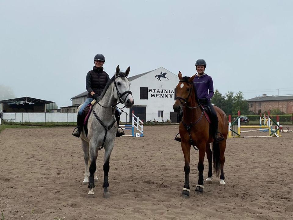 Noclegi Przy Stajni Senny - Horse Riding Леба Экстерьер фото